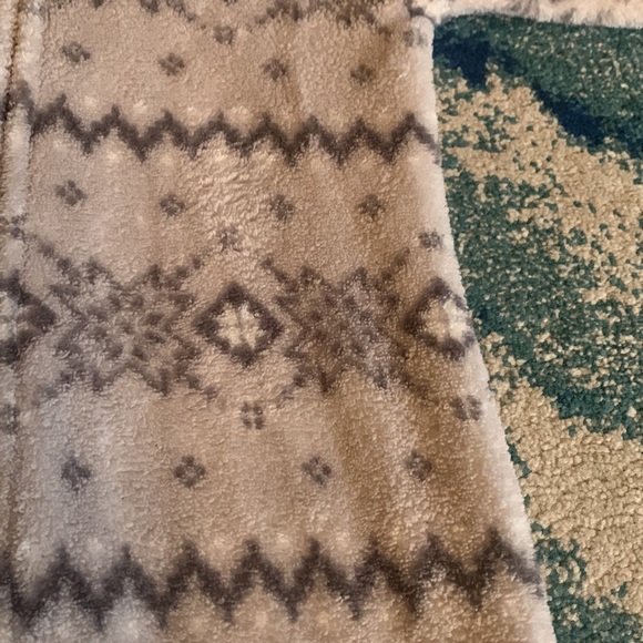 Macy’s Family PJs Kids XS 4/5 - Picture 2 of 6